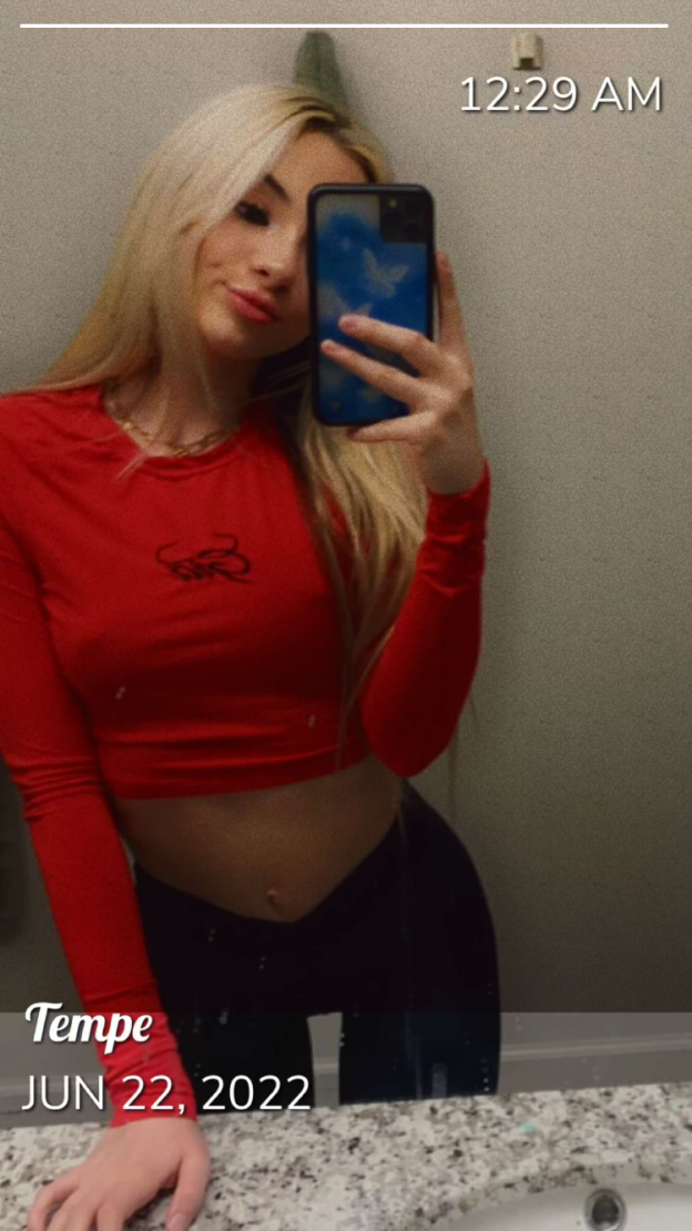 Milan Mirabella (Milanmirabellaa) OnlyFans Leaked (52 Photos
